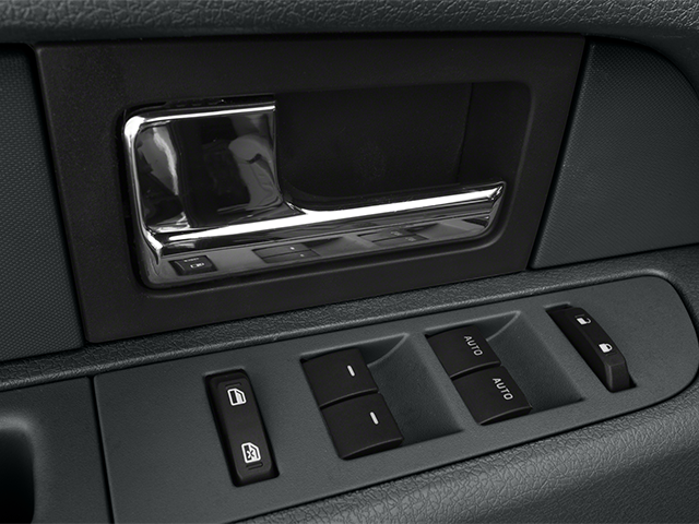 2014 Ford F-150 4WD SuperCrew 145" XL