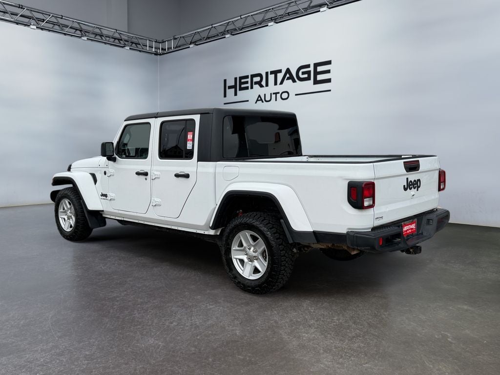 2022 Jeep Gladiator Sport S