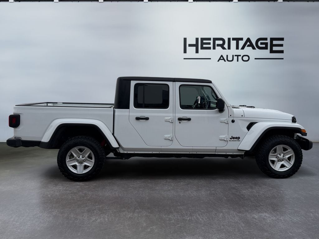 2022 Jeep Gladiator Sport S