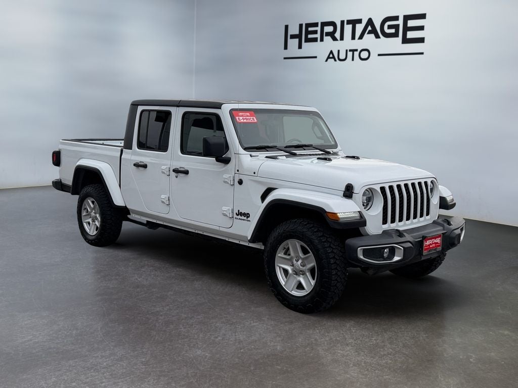 2022 Jeep Gladiator Sport S