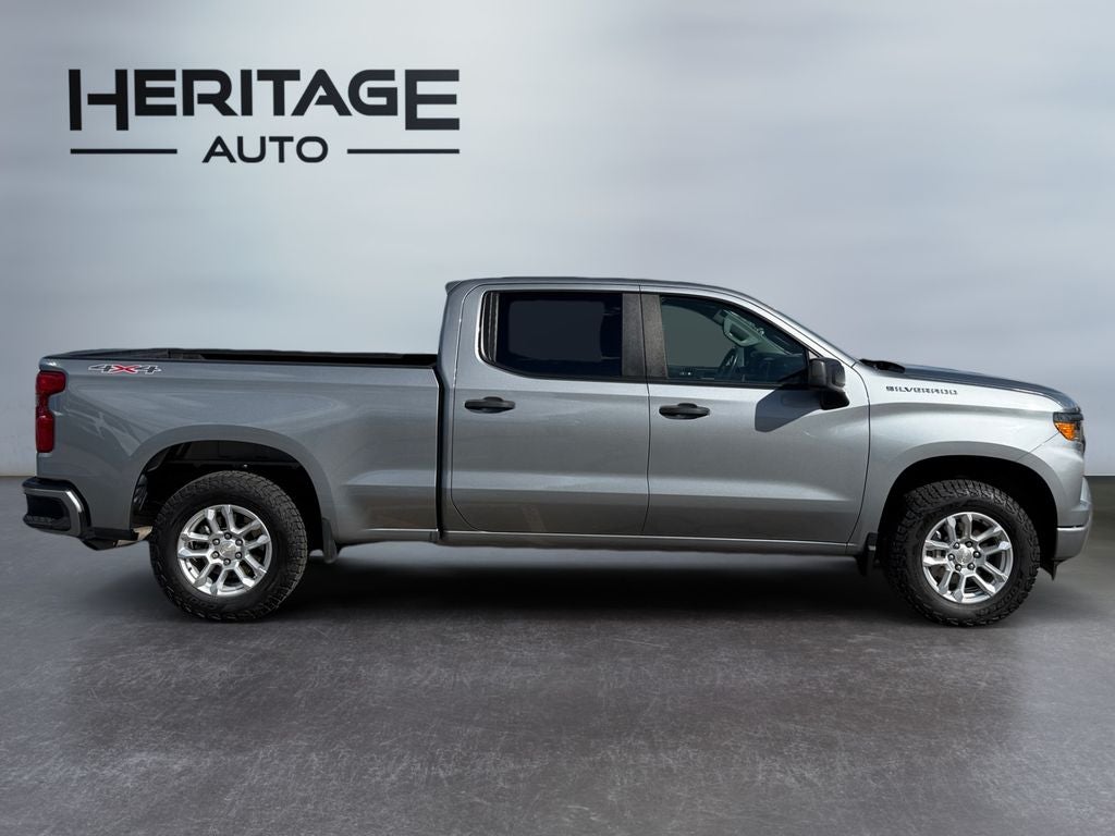 2024 Chevrolet Silverado 1500 Custom