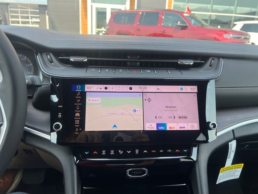 2026 Jeep Grand Cherokee GRAND CHEROKEE LAREDO ALTITUDE 4X4
