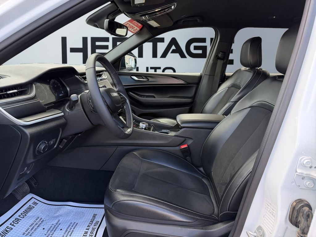 2024 Jeep Grand Cherokee L Altitude 4x4