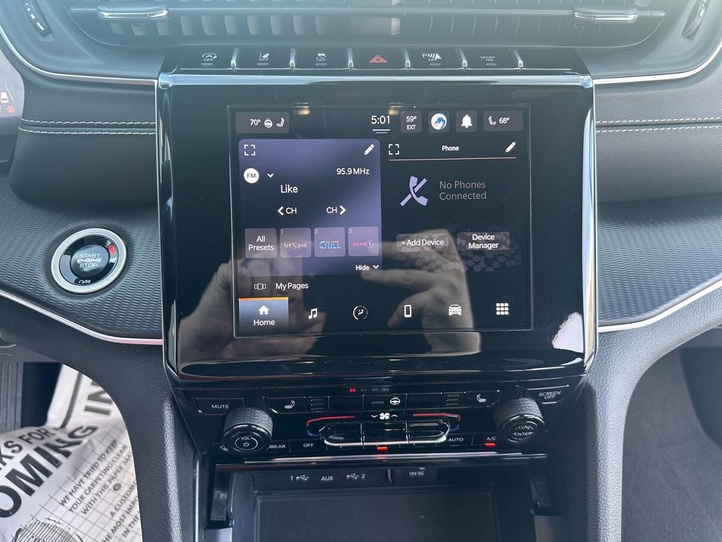 2024 Jeep Grand Cherokee L Altitude 4x4