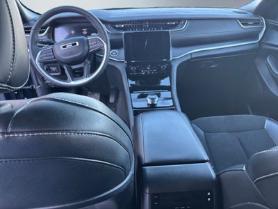 2024 Jeep Grand Cherokee L Altitude 4x4