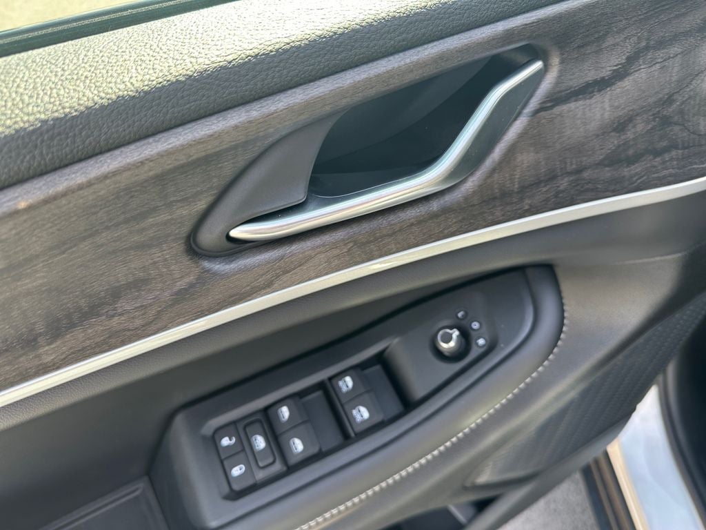 2026 Jeep Grand Cherokee GRAND CHEROKEE L LAREDO ALTITUDE 4X4