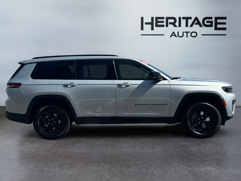 2026 Jeep Grand Cherokee GRAND CHEROKEE L LAREDO ALTITUDE 4X4