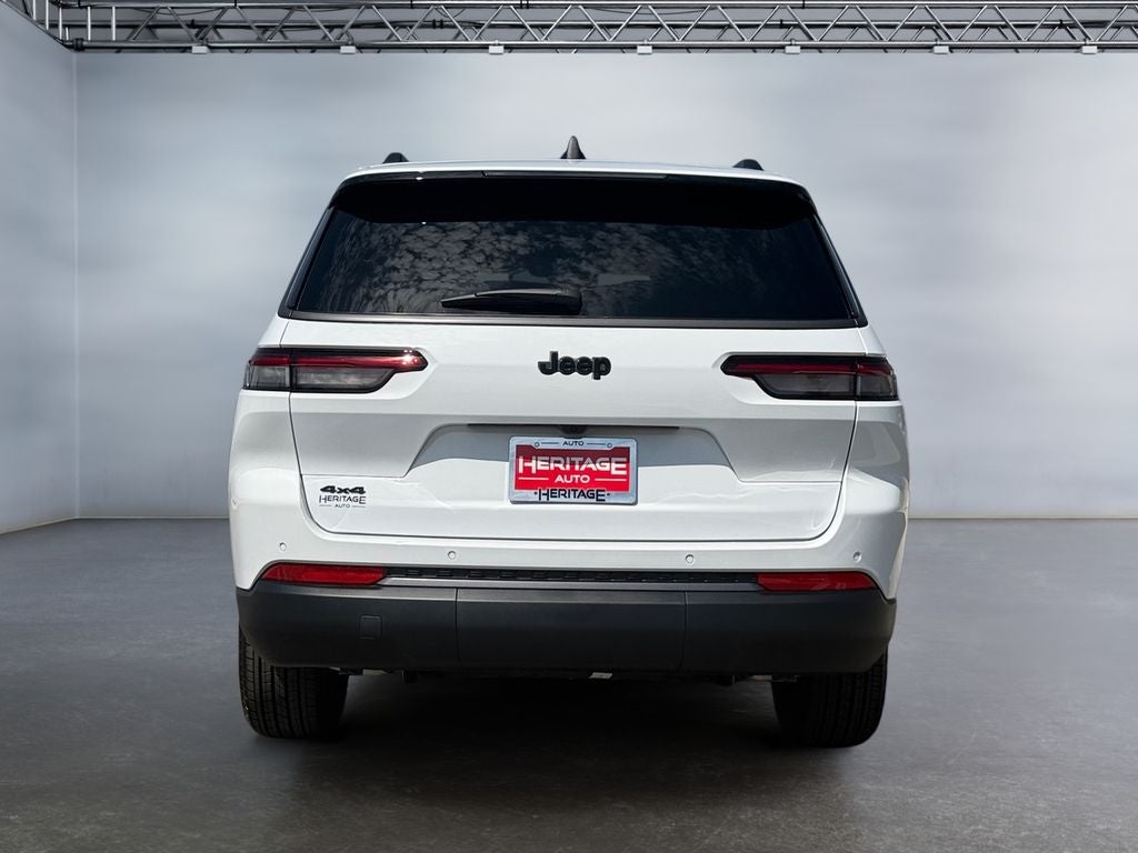 2026 Jeep Grand Cherokee GRAND CHEROKEE L LAREDO ALTITUDE 4X4