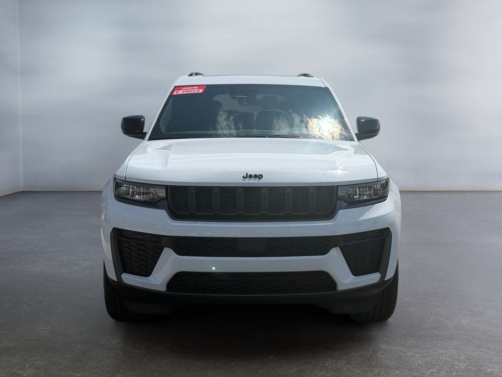 2026 Jeep Grand Cherokee GRAND CHEROKEE L LAREDO ALTITUDE 4X4