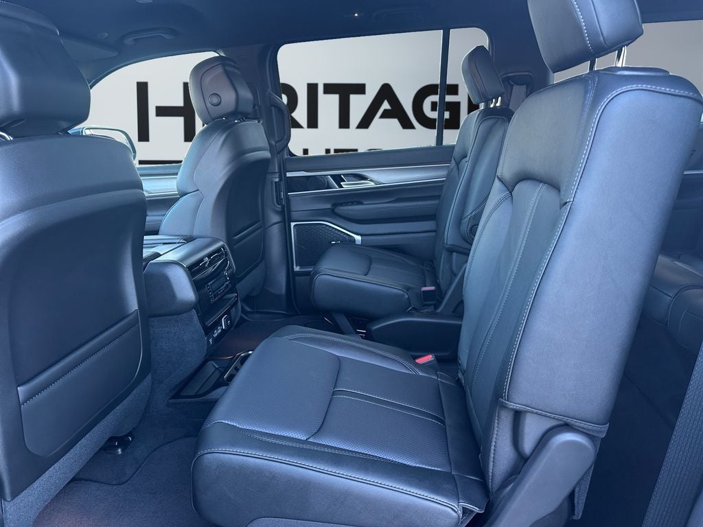 2026 Jeep Grand Wagoneer GRAND WAGONEER LIMITED ALTITUDE 4X4