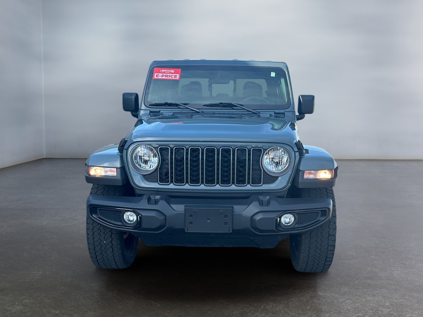 2025 Jeep Gladiator Nighthawk