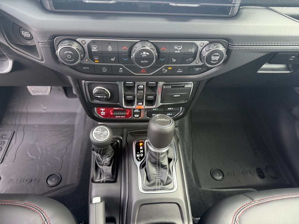 2026 Jeep Gladiator GLADIATOR RUBICON X 4X4