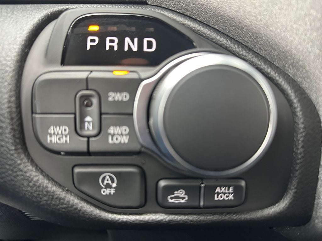 2026 RAM Ram 1500 RAM 1500 WARLOCK CREW CAB 4X4 5'7' BOX