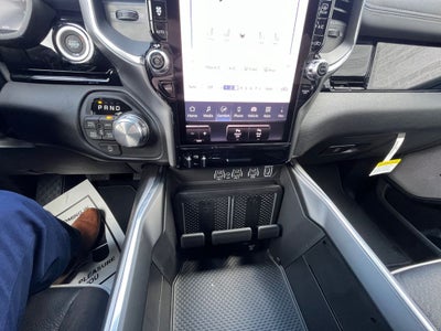 2026 RAM Ram 1500 RAM 1500 LARAMIE CREW CAB 4X4 6'4' BOX