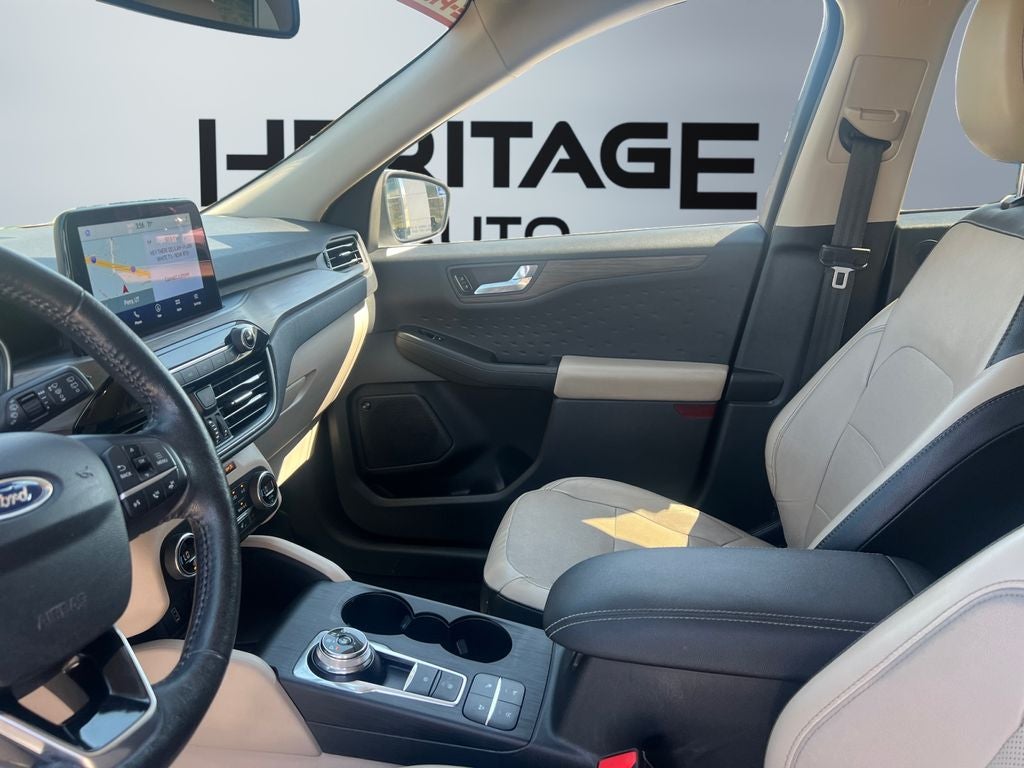 2020 Ford Escape Titanium