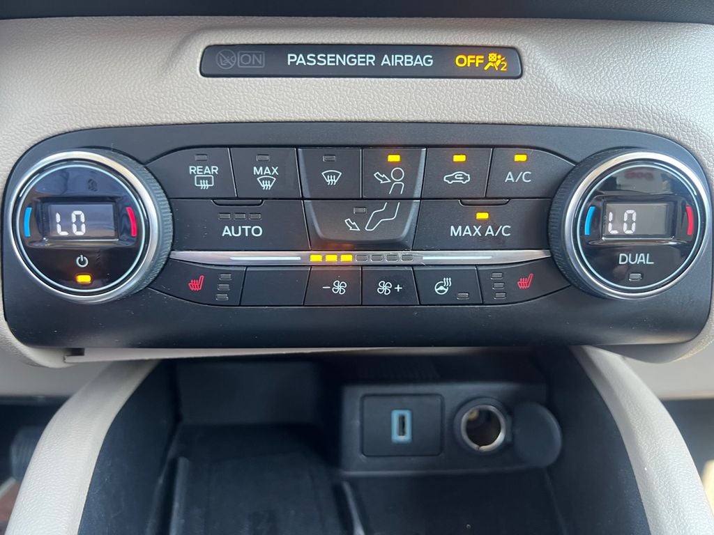 2020 Ford Escape Titanium
