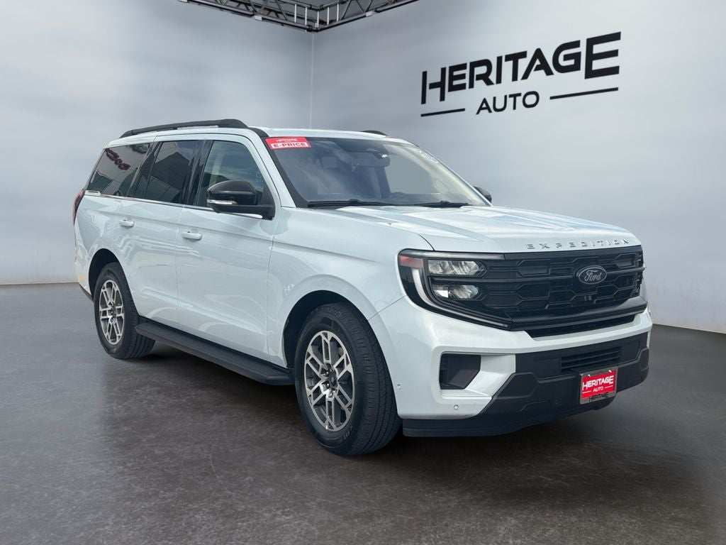 2025 Ford Expedition Active