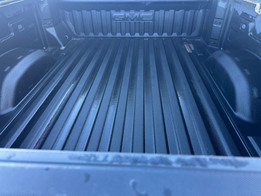 2022 GMC Sierra 3500HD 4WD Crew Cab Standard Bed SLT