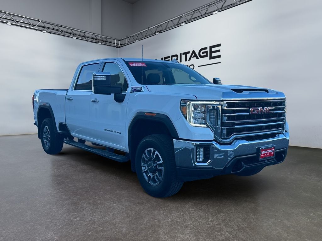 2022 GMC Sierra 3500HD 4WD Crew Cab Standard Bed SLT