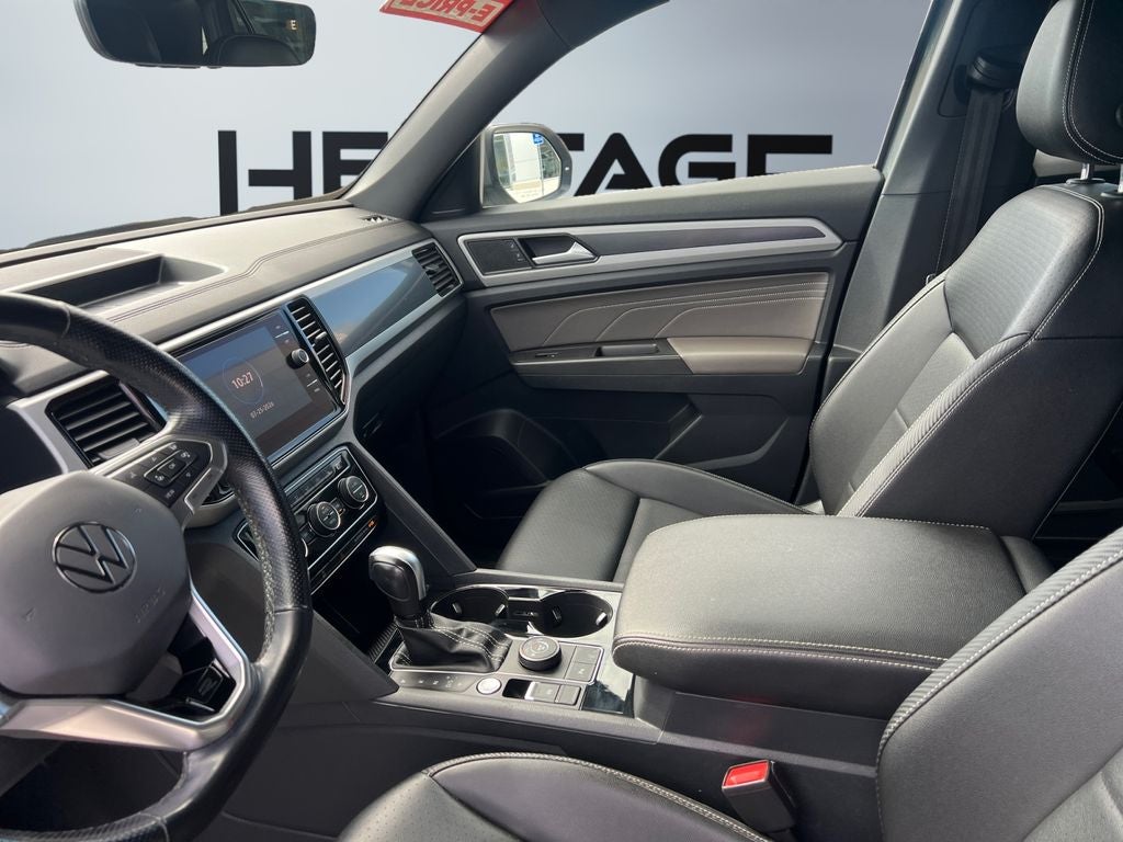 2022 Volkswagen Atlas Cross Sport 3.6L V6 SEL R-Line
