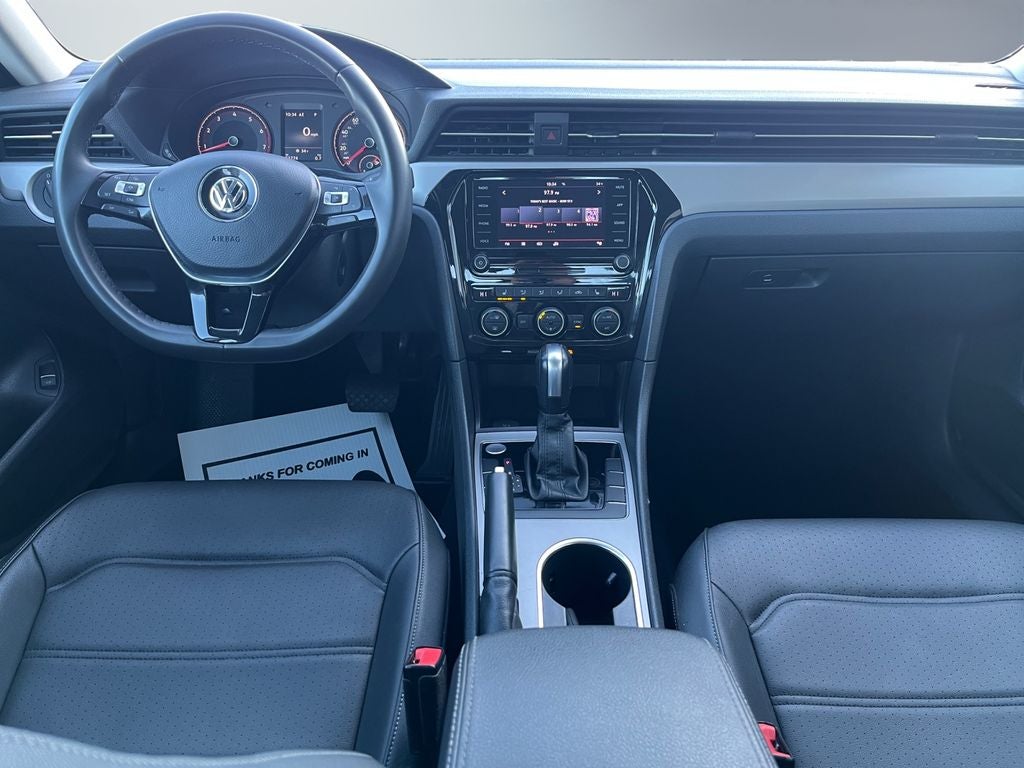 2022 Volkswagen Passat 2.0T SE
