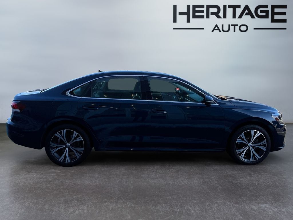 2022 Volkswagen Passat 2.0T SE