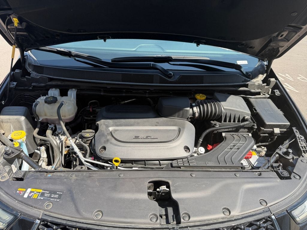2025 Chrysler Pacifica Select