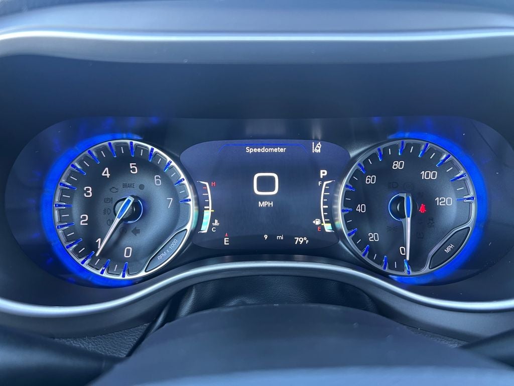 2027 Chrysler Pacifica PACIFICA SELECT AWD