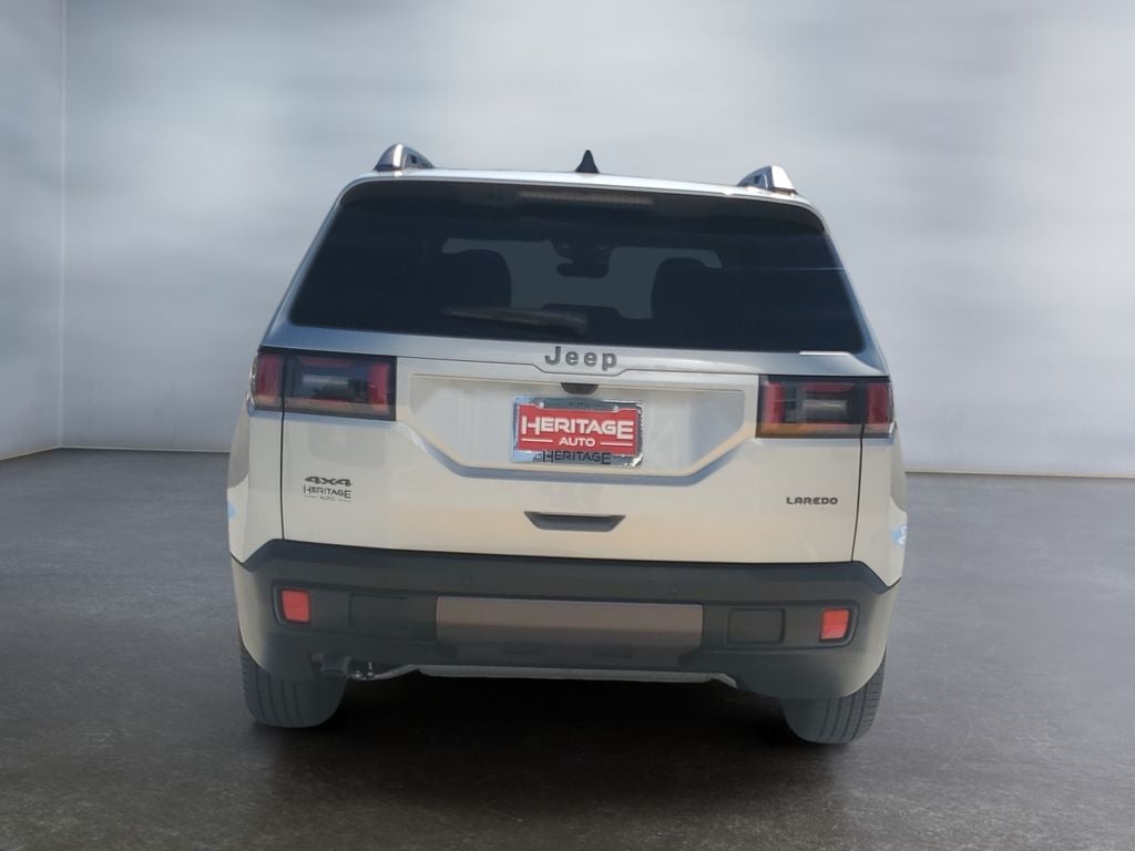 2026 Jeep Cherokee CHEROKEE LAREDO 4X4
