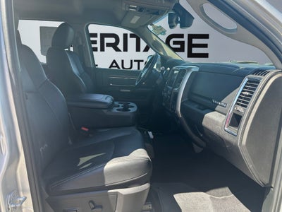 2018 RAM 3500 Laramie Crew Cab 4x4 8' Box