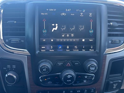 2018 RAM 3500 Laramie Crew Cab 4x4 8' Box
