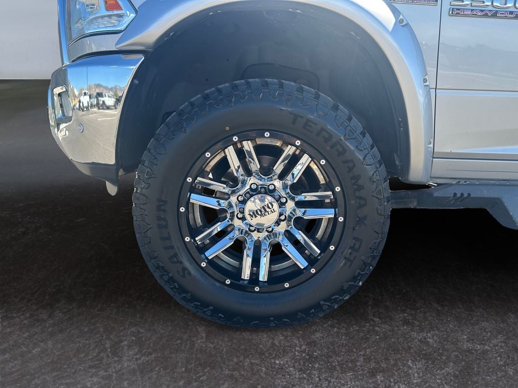 2018 RAM 3500 Laramie Crew Cab 4x4 8' Box