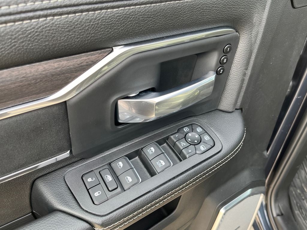 2026 RAM Ram 3500 RAM 3500 LARAMIE MEGA CAB 4X4 6'4' BOX