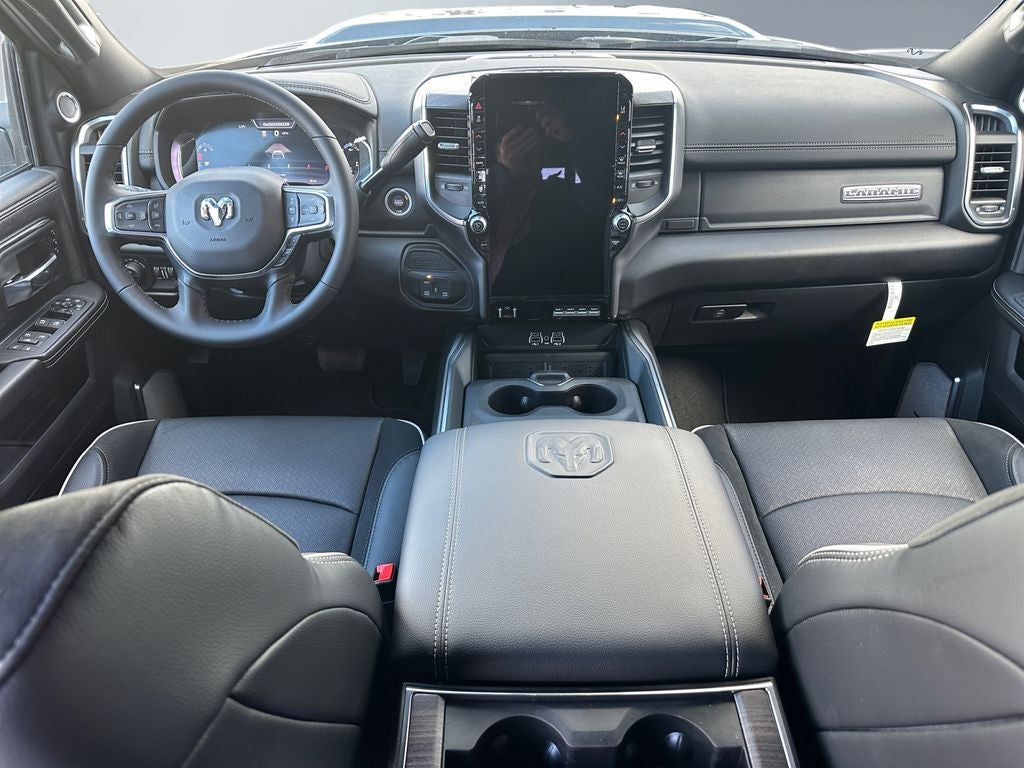 2026 RAM Ram 3500 RAM 3500 LARAMIE MEGA CAB 4X4 6'4' BOX