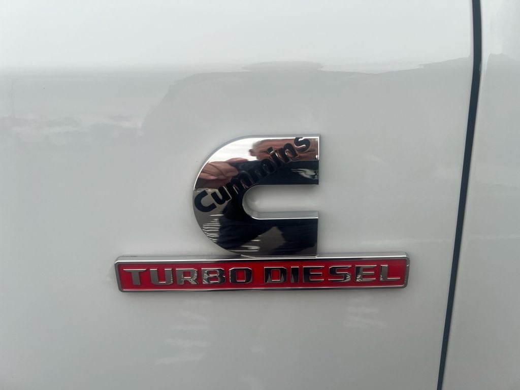 2024 RAM 2500 Laramie Crew Cab 4x4 6'4' Box