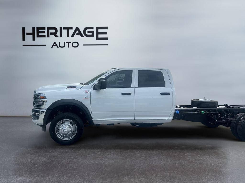2026 RAM Ram 4500 Chassis Cab RAM 4500 TRADESMAN CHASSIS CREW CAB 4X4 84' CA