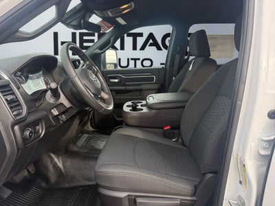 2026 RAM Ram 5500 Chassis Cab RAM 5500 BIG HORN CHASSIS CREW CAB 4X4 84' CA