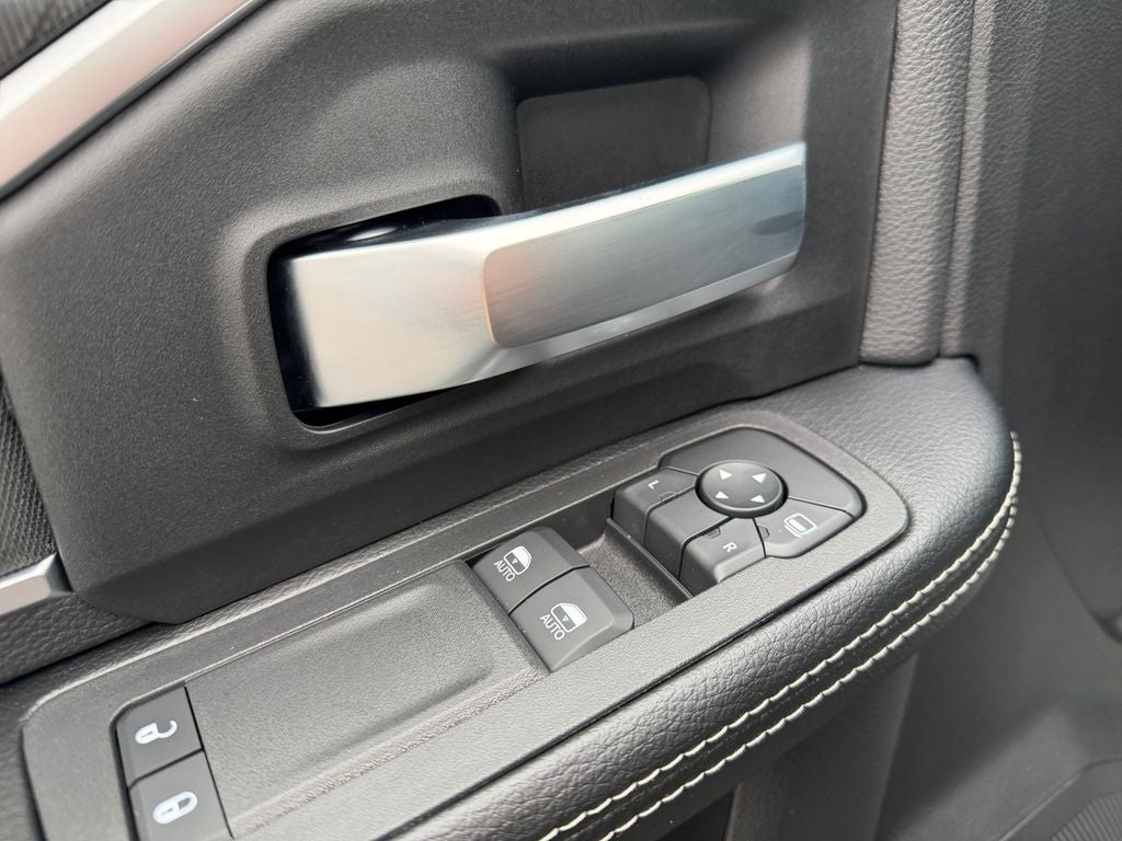 2026 RAM Ram 3500 Chassis Cab RAM 3500 BIG HORN CHASSIS REGULAR CAB 4X4 60' CA