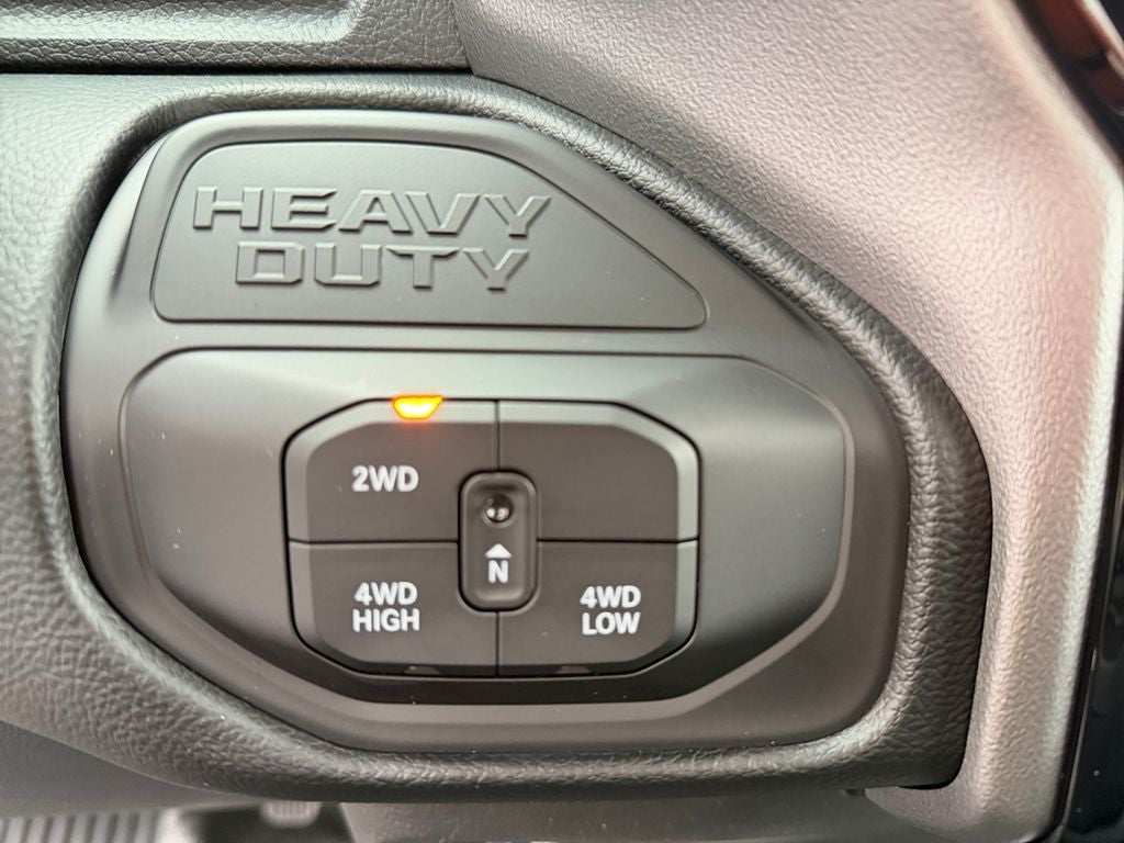 2026 RAM Ram 3500 Chassis Cab RAM 3500 BIG HORN CHASSIS REGULAR CAB 4X4 60' CA