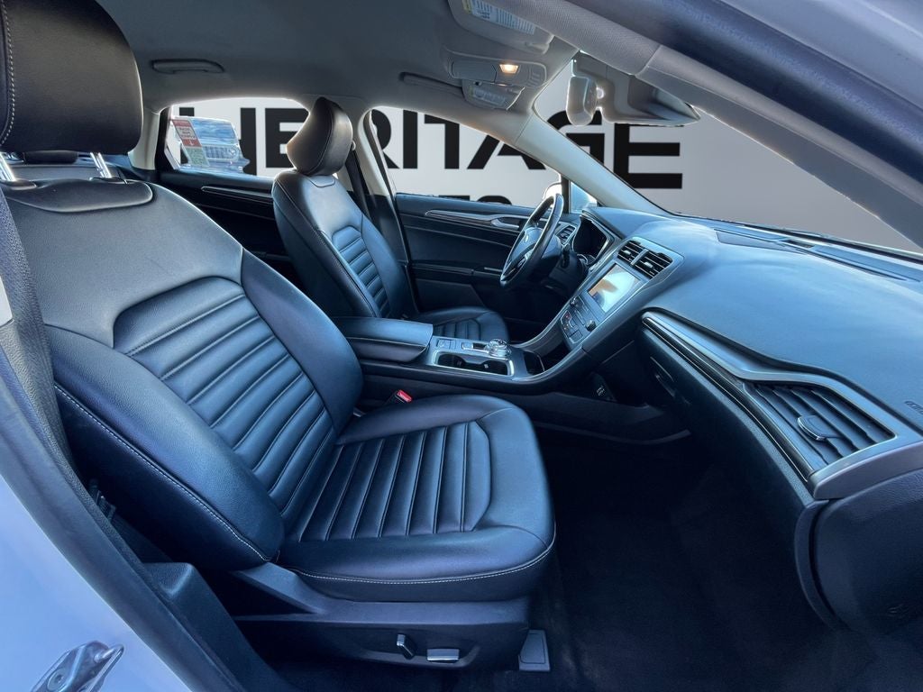 2020 Ford Fusion SEL