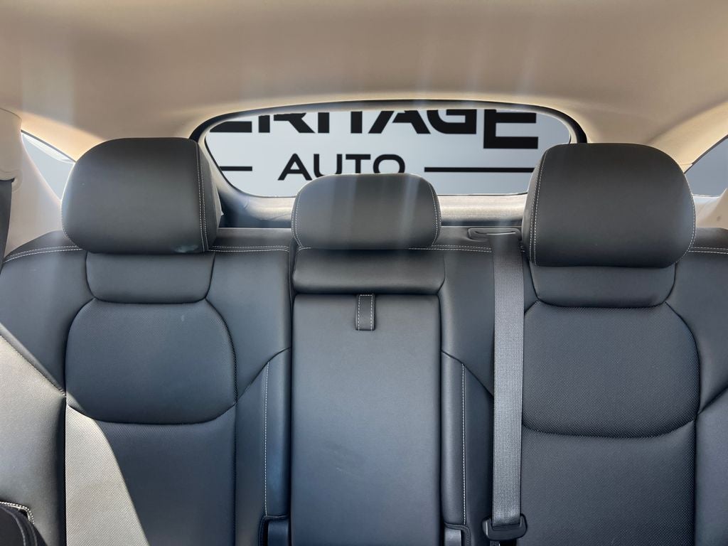 2025 Genesis GV70 2.5T