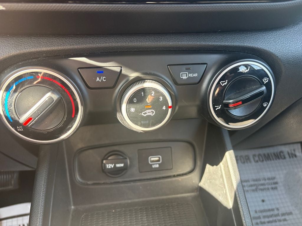 2021 Hyundai Venue SE