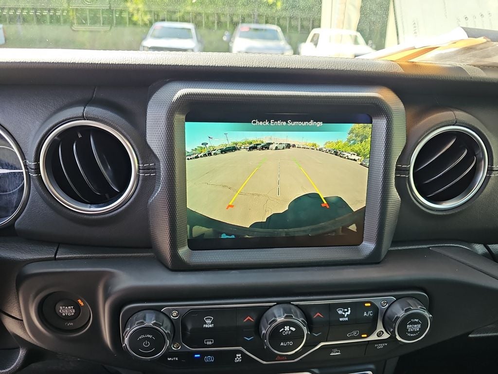 2023 Jeep Wrangler Sahara 4x4