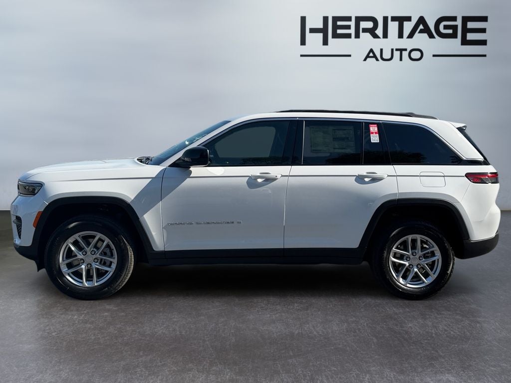 2026 Jeep Grand Cherokee GRAND CHEROKEE LAREDO X 4X4