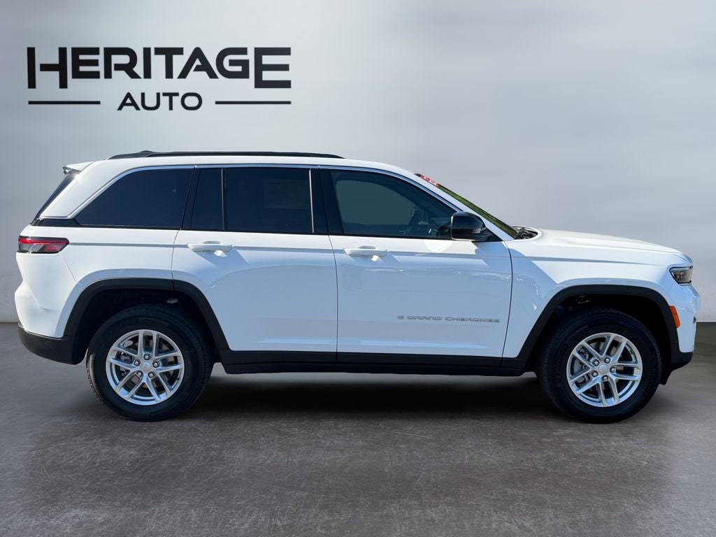 2026 Jeep Grand Cherokee GRAND CHEROKEE LAREDO X 4X4