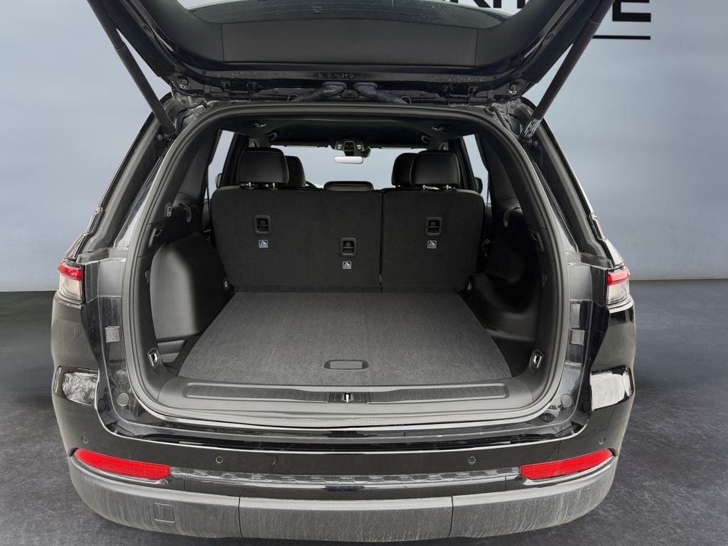 2025 Jeep Grand Cherokee GRAND CHEROKEE ALTITUDE 4X4