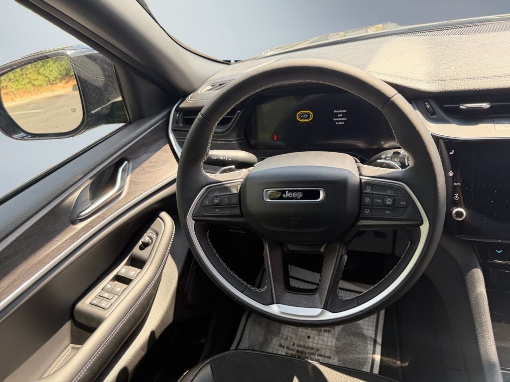 2026 Jeep Grand Cherokee L GRAND CHEROKEE L LAREDO ALTITUDE 4X4