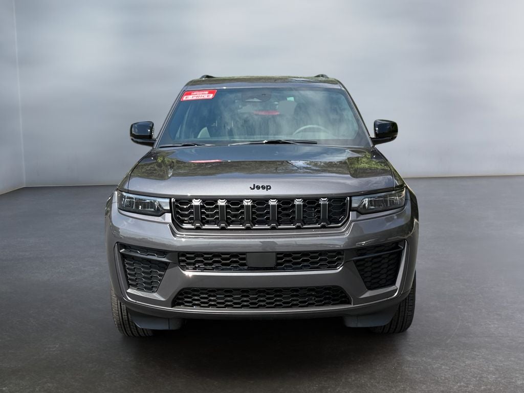 2026 Jeep Grand Cherokee L GRAND CHEROKEE L LAREDO ALTITUDE 4X4