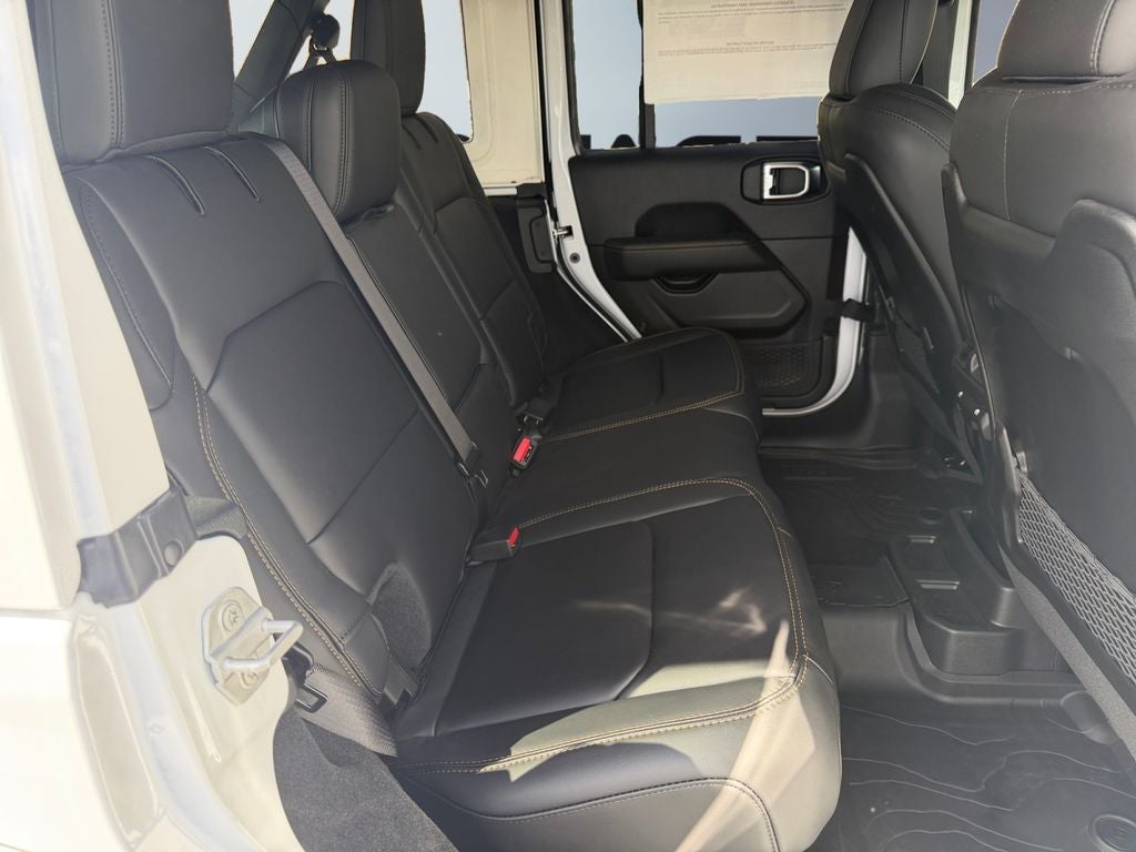 2025 Jeep Wrangler WRANGLER 4-DOOR RUBICON 392