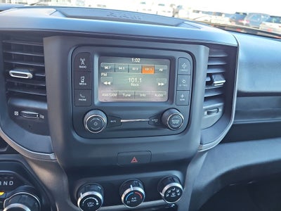 2019 RAM 1500 Tradesman Crew Cab 4x4 5'7' Box